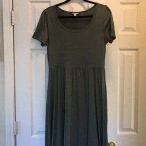 LuLaRoe short sleeved Maxi Dress in soft material, 50’’ from shoulder to bottom